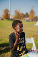 Load image into Gallery viewer, November 23–27 — Grateful Hearts &amp; Messy Arts Camp 🍁 (Ages 12 - 15)
